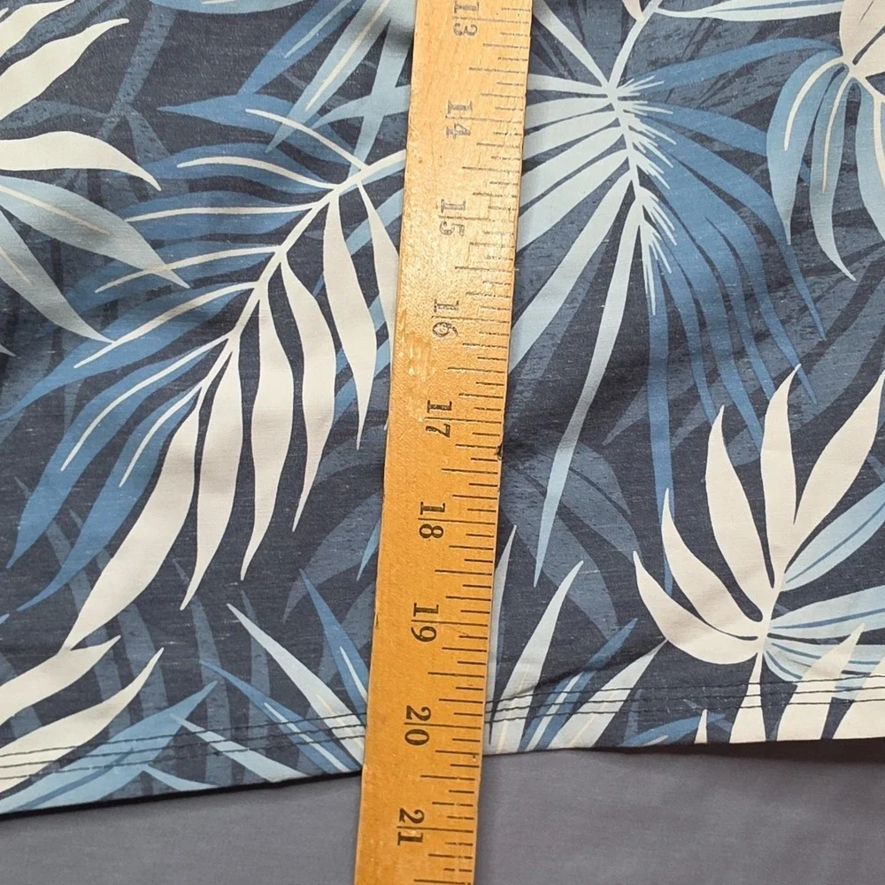 Hang Ten Men's XXL Blue White Floral Swim Shorts 9